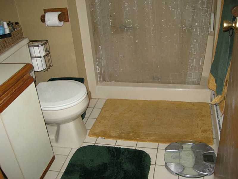 368 Blackrock Road Coventry, RI 02816 - Photo 9 of 16 Master Bath/Spa.
