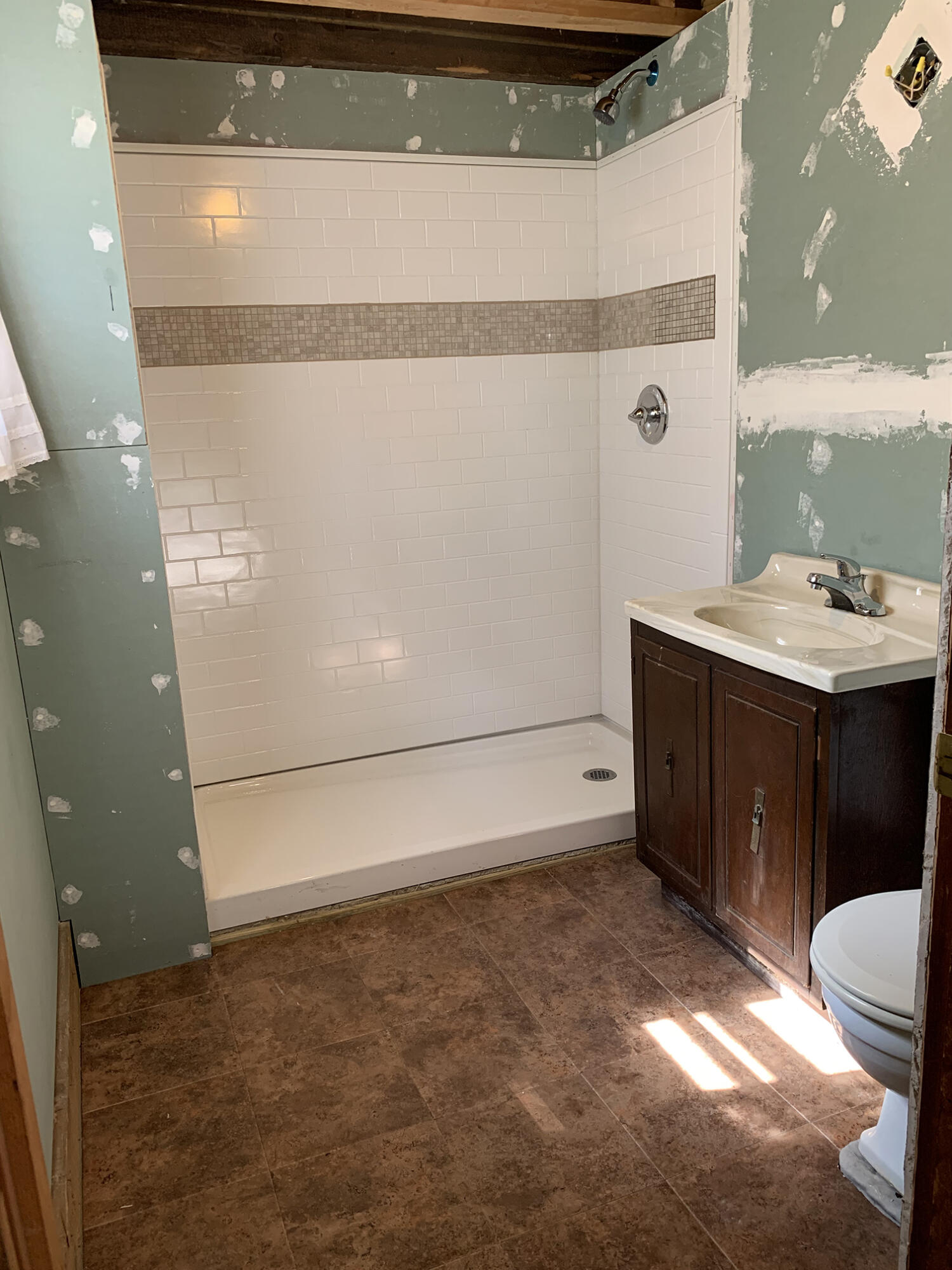 1560 Hostile Valley Road Palermo, ME 04354 - Photo 24 of 54 GuestBath1