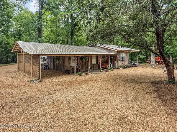 $299,500 | 3195 Leatherwood Road, Tylertown, MS 39667