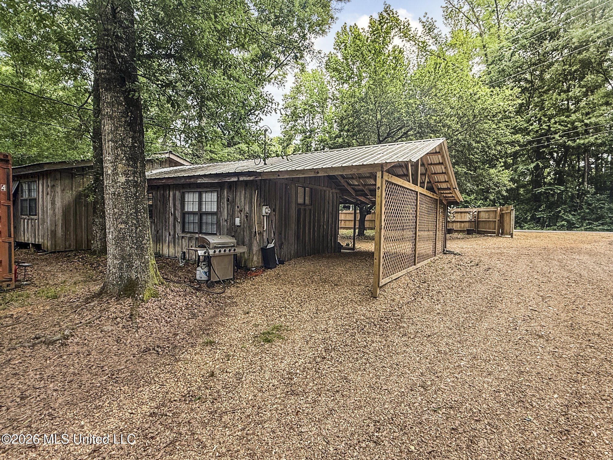 3195 Leatherwood Road Tylertown, MS 39667 - Photo 8 of 58 IMG_3194
