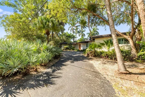 $5,500,000 | 13060 Lerida Street, Coral Gables, FL 33156