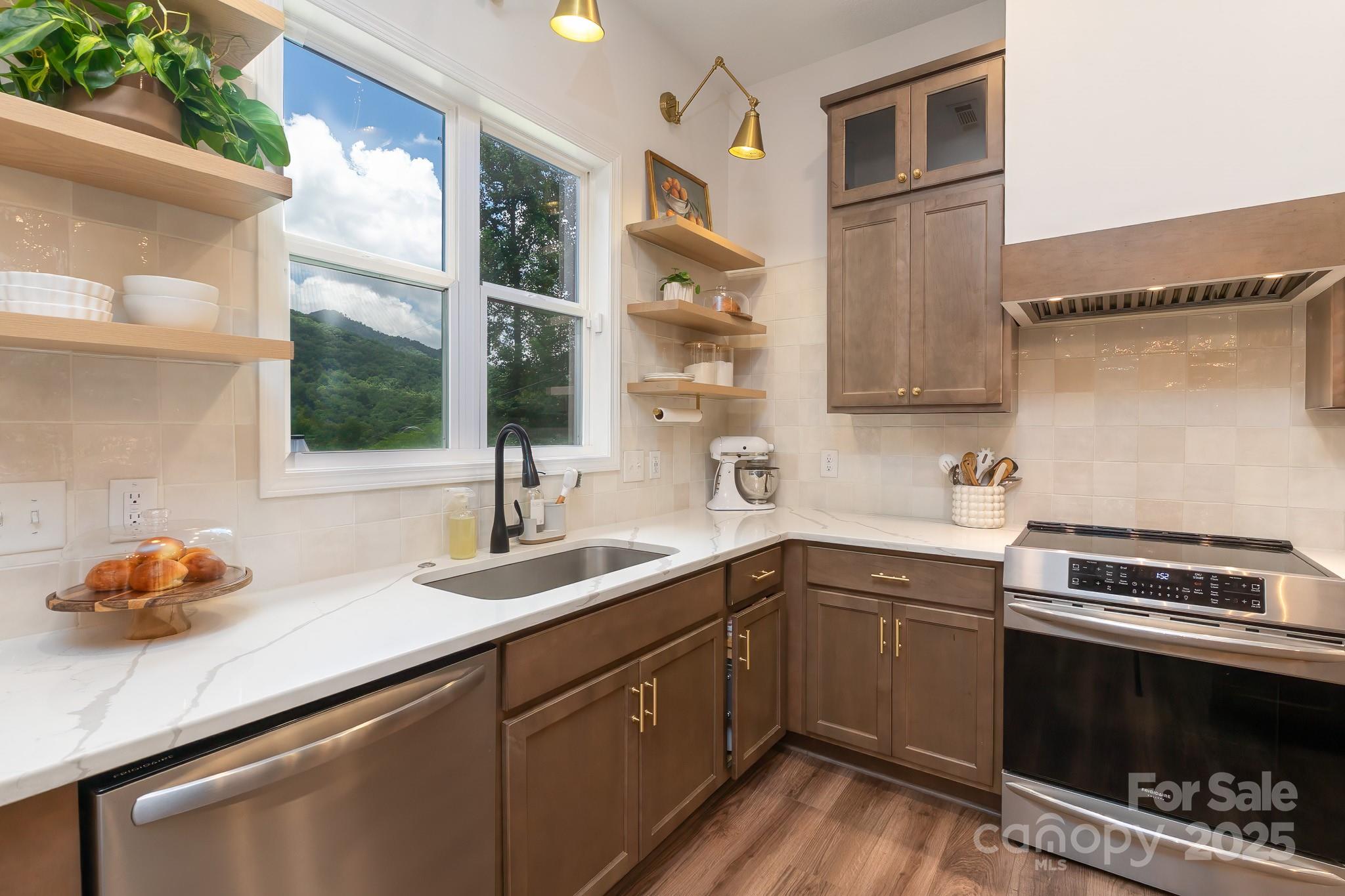 121 Rocky Branch Road Franklin, NC 28734 - Photo 13 of 48 Gallery Image 13