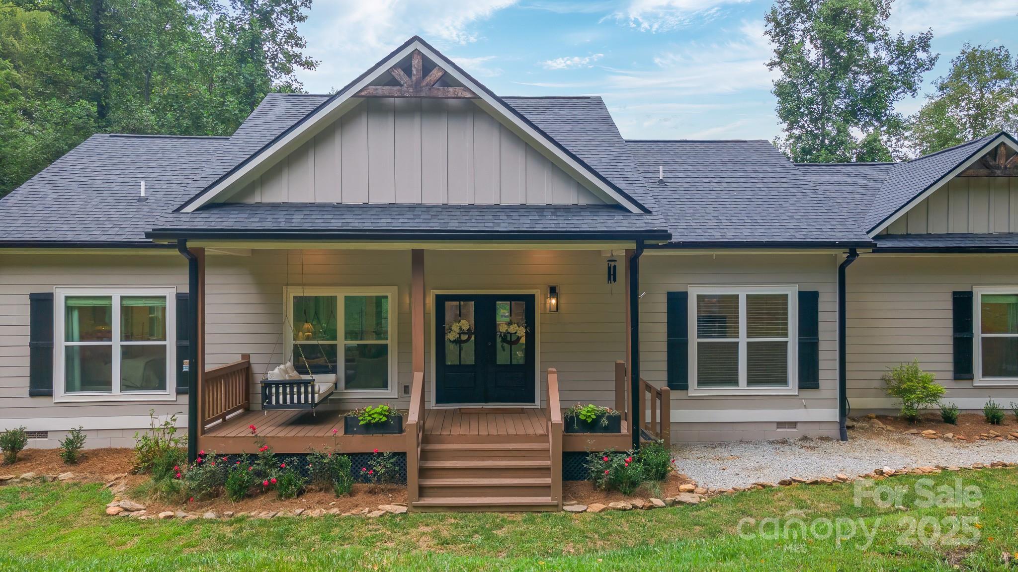 121 Rocky Branch Road Franklin, NC 28734 - Photo 4 of 48 Gallery Image 4