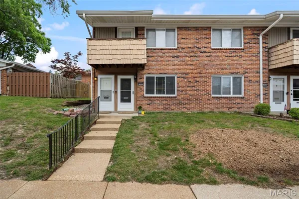 $139,900 | 10602 Carroll Wood Way, St. Louis, MO 63128