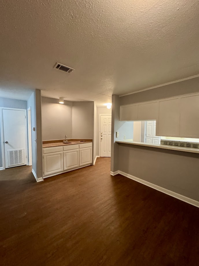 1305 West Villa Maria Road, Unit F202 Bryan, TX 77801 - Photo 17 of 30