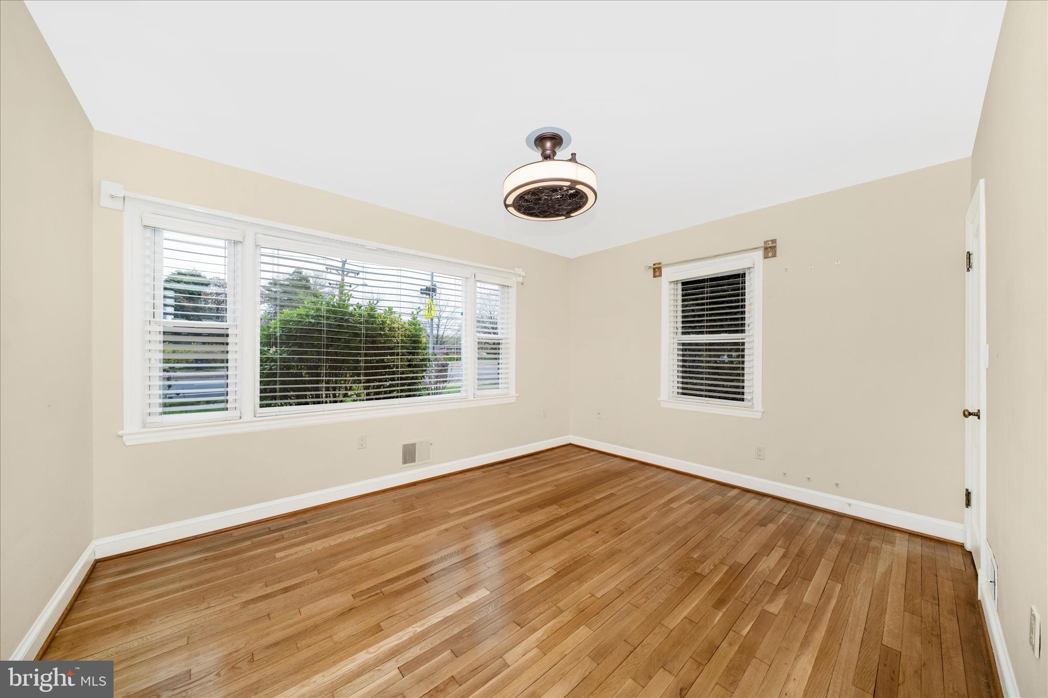 7604 Adelphi Road Hyattsville, MD 20783 - Photo 20 of 49 Primary Bedroom