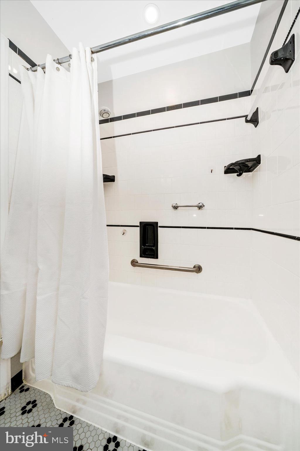 7604 Adelphi Road Hyattsville, MD 20783 - Photo 24 of 49 Hall Bathroom