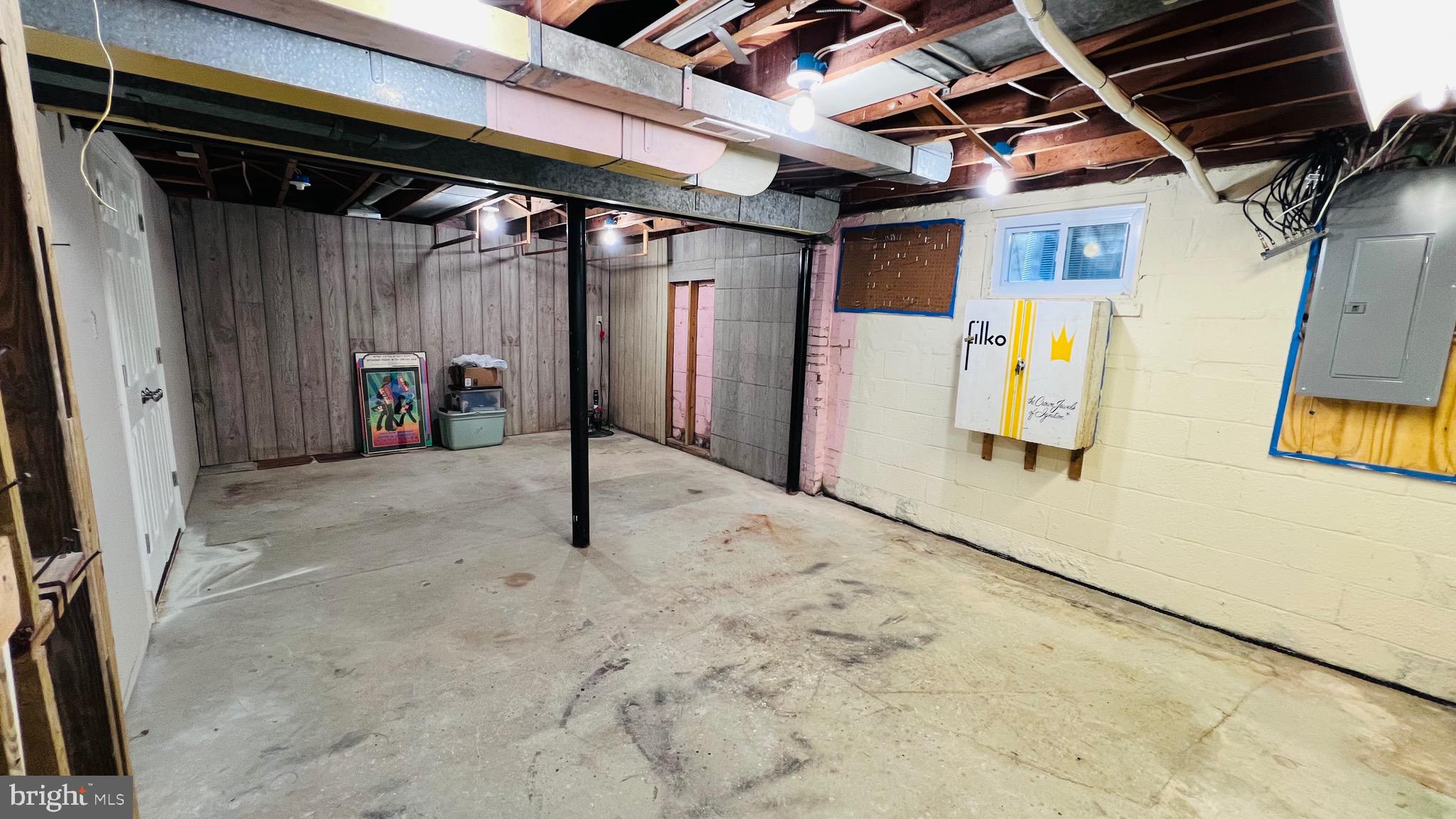 7604 Adelphi Road Hyattsville, MD 20783 - Photo 41 of 49 Unfinished space