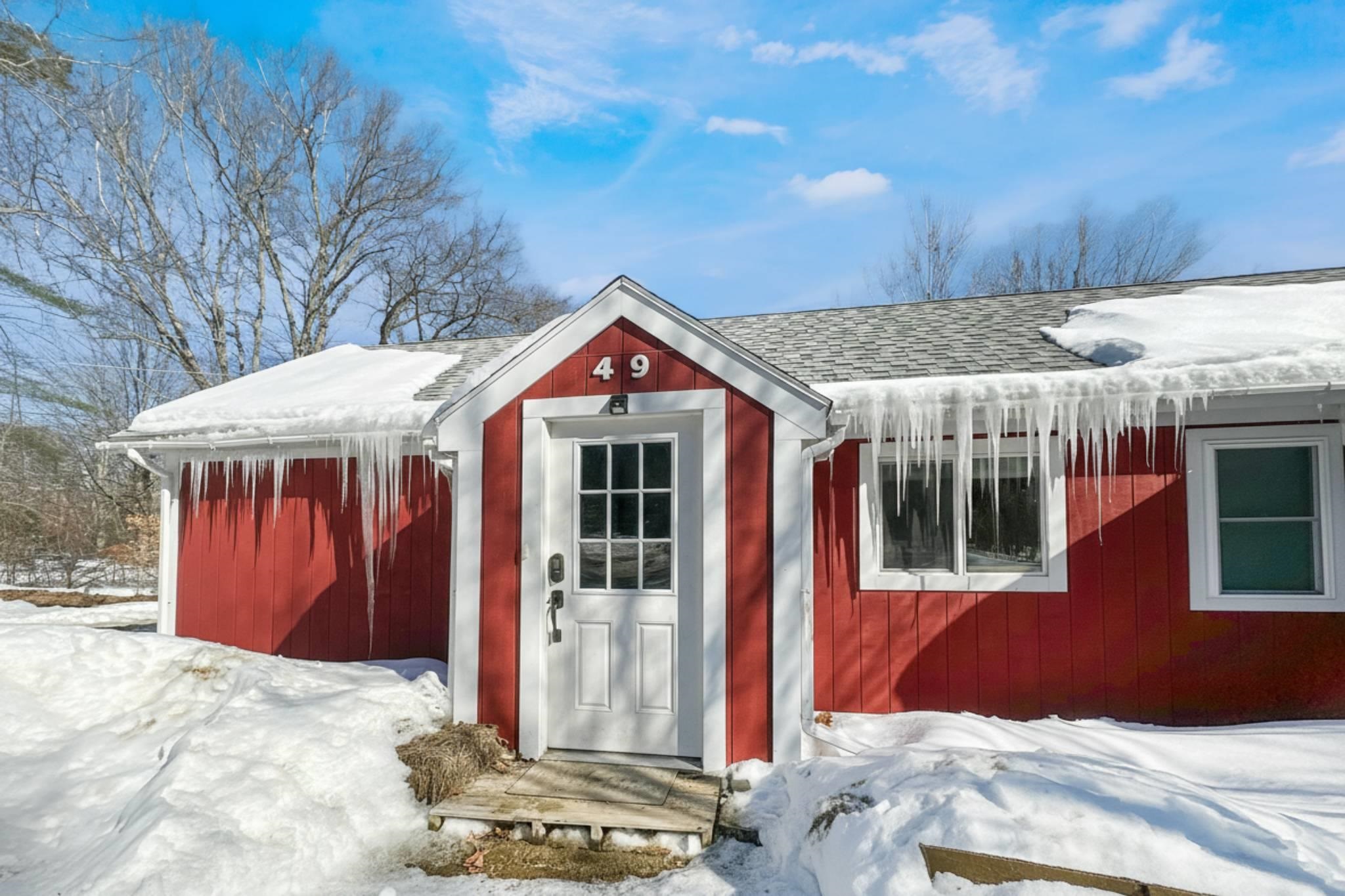 49 Red Sleigh Road Campton, NH 03223 - Photo 2 of 31