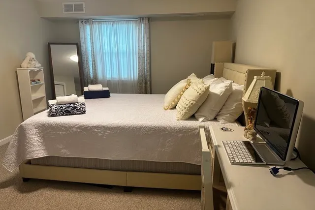 $2,700 | 15 Oak Neck Road, Unit 7, Hyannis, MA 02601