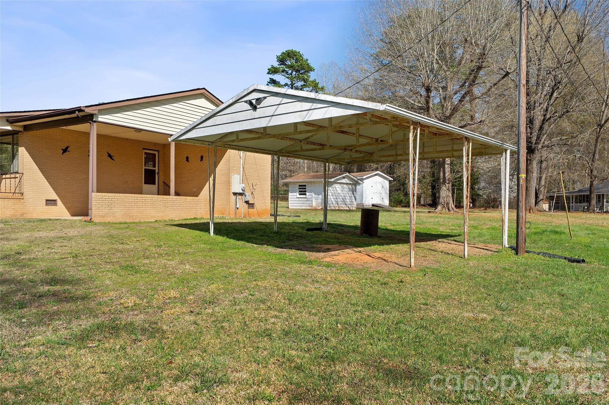 623 Turner Road Gastonia, NC 28056 - Photo 3 of 29 Gallery Image 3