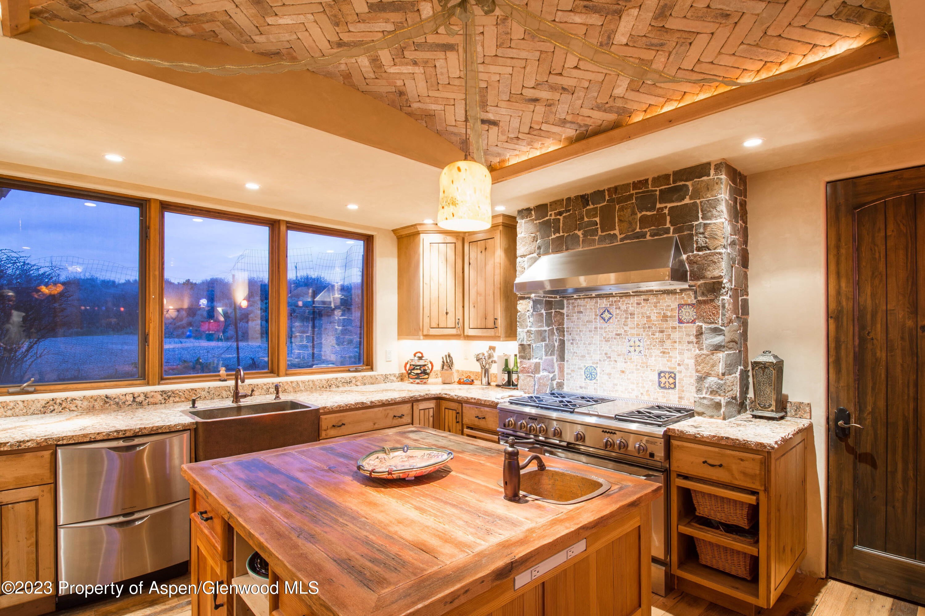 712 Buck Point Road Carbondale, CO 81623 - Photo 10 of 22 11