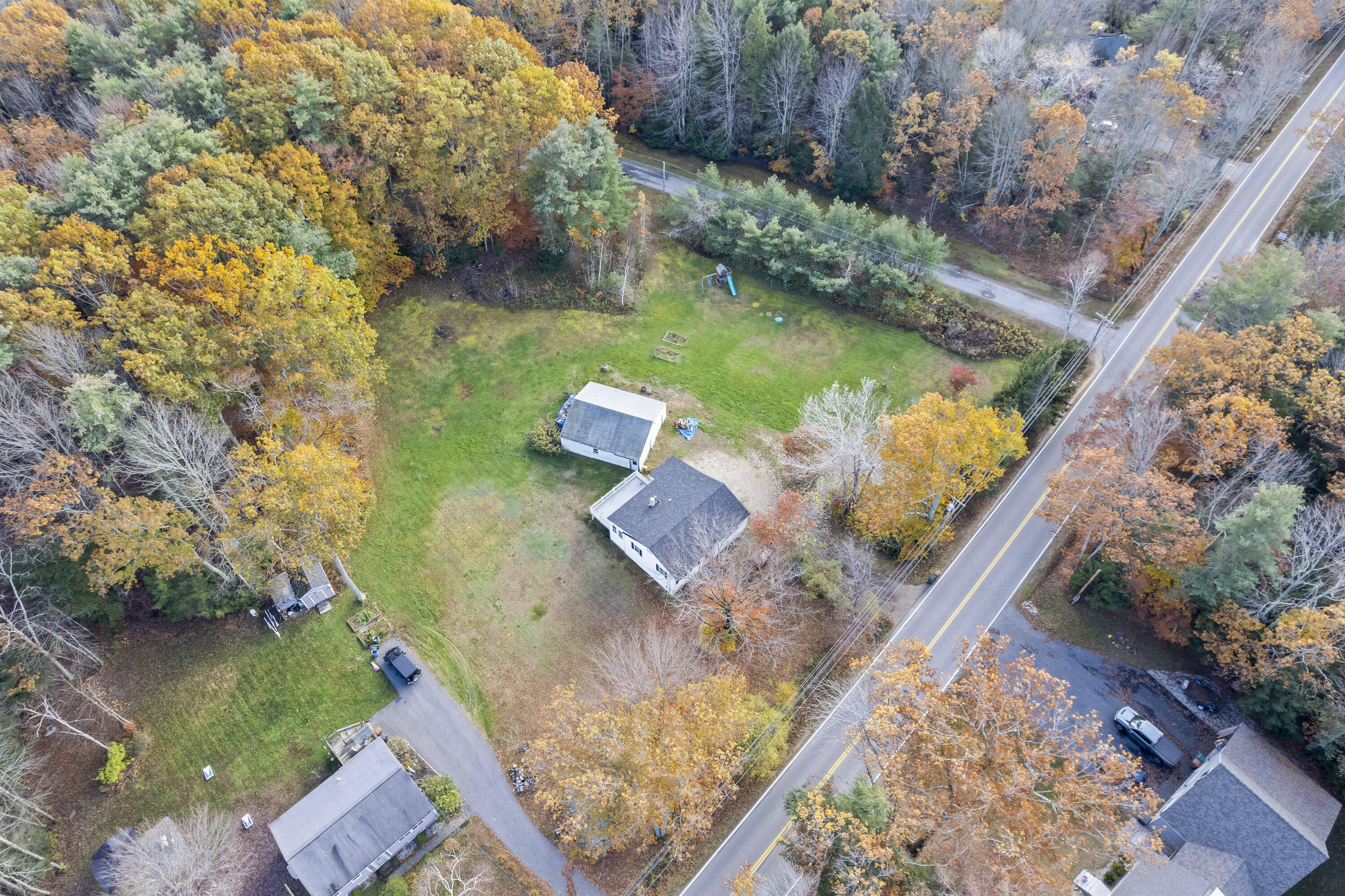 49 Heath Road Saco, ME 04072 - Photo 6 of 38 49 Heath Rd_111