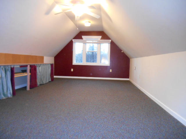 910 Kiser Road Philadelphia, TN 37846 - Photo 24 of 36 Bonus Room