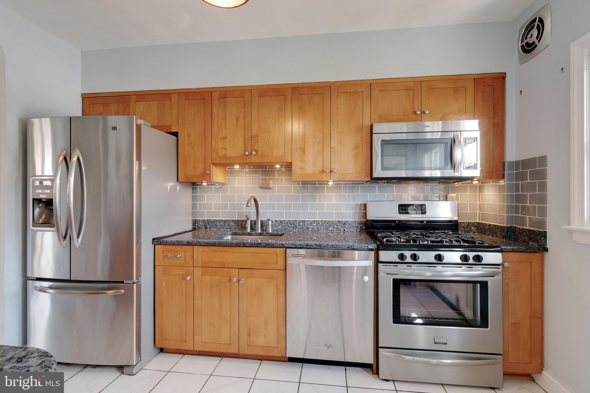 3707 Ednor Road Baltimore, MD 21218 - Photo 16 of 39 Kitchen w/ SS Appliances