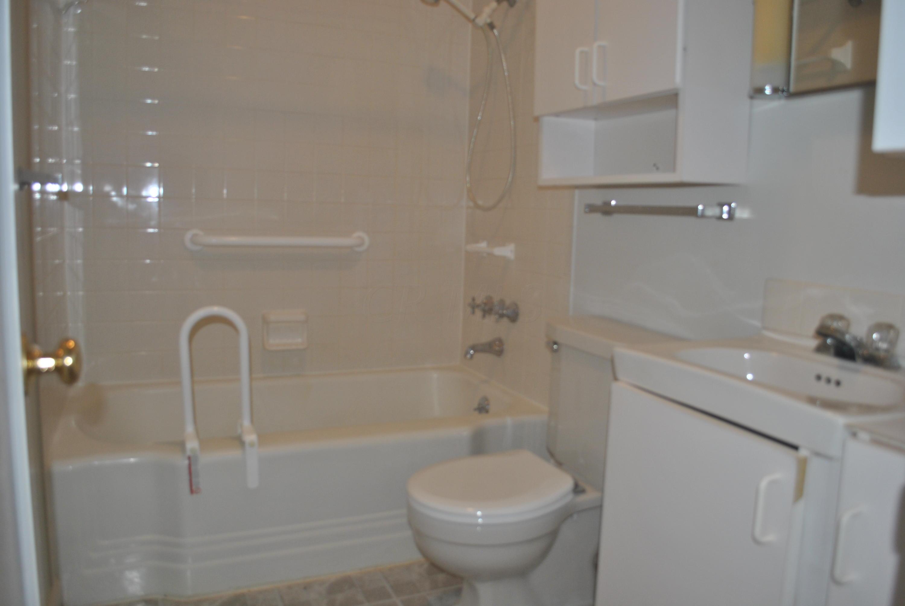 2389 Mecca Road Columbus, OH 43224 - Photo 11 of 14 Gallery Image 11