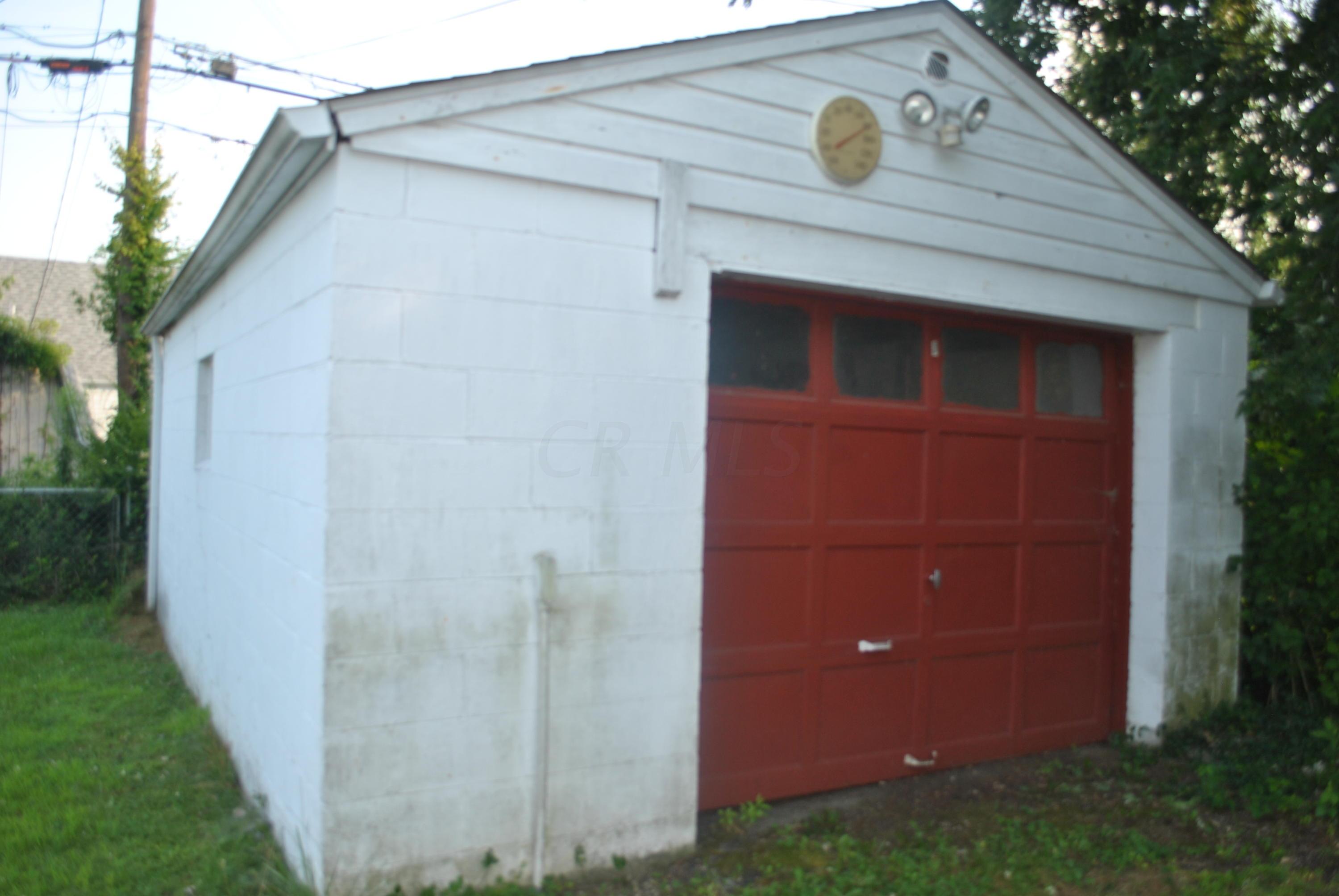 2389 Mecca Road Columbus, OH 43224 - Photo 12 of 14 Gallery Image 12