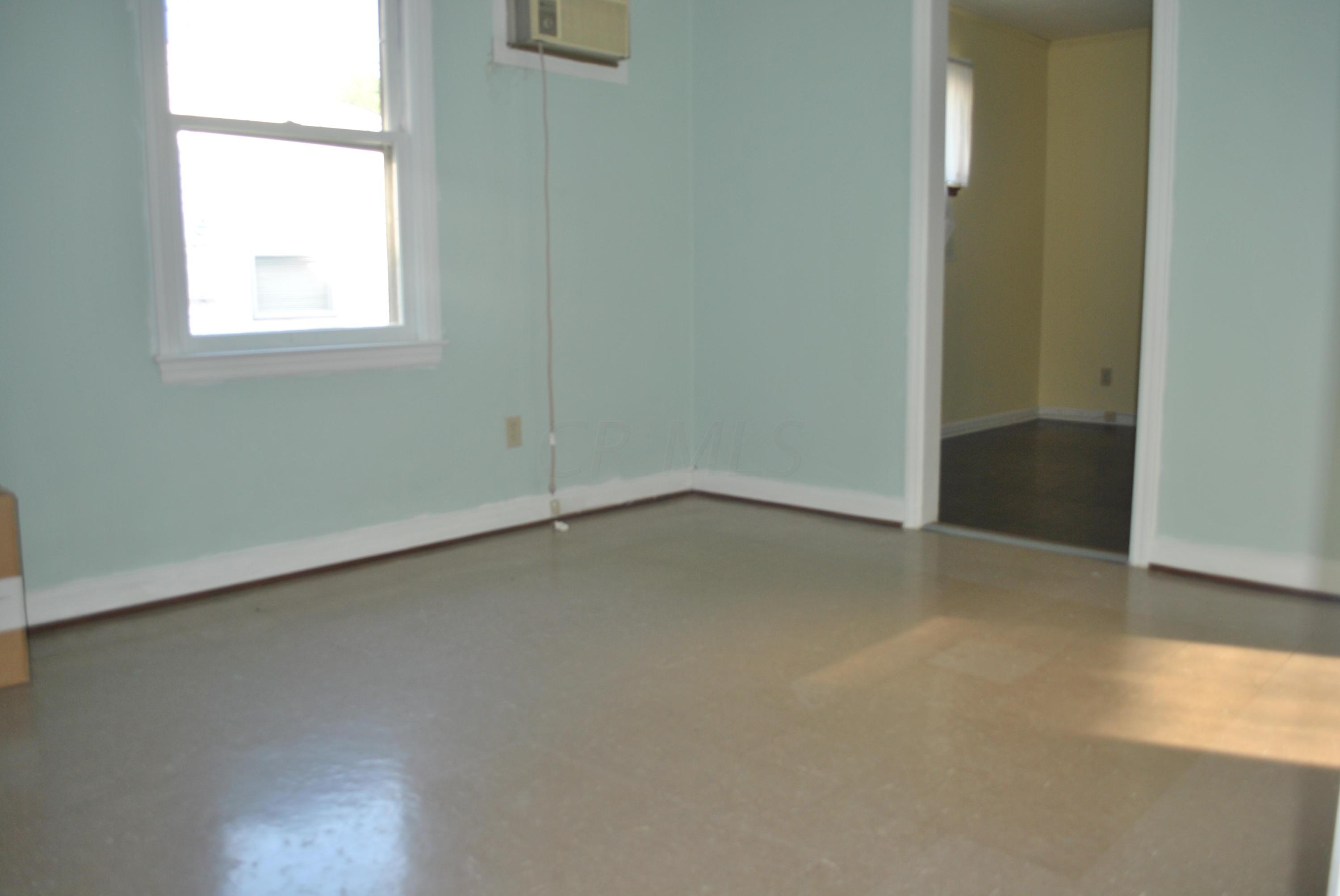 2389 Mecca Road Columbus, OH 43224 - Photo 6 of 14 Gallery Image 6
