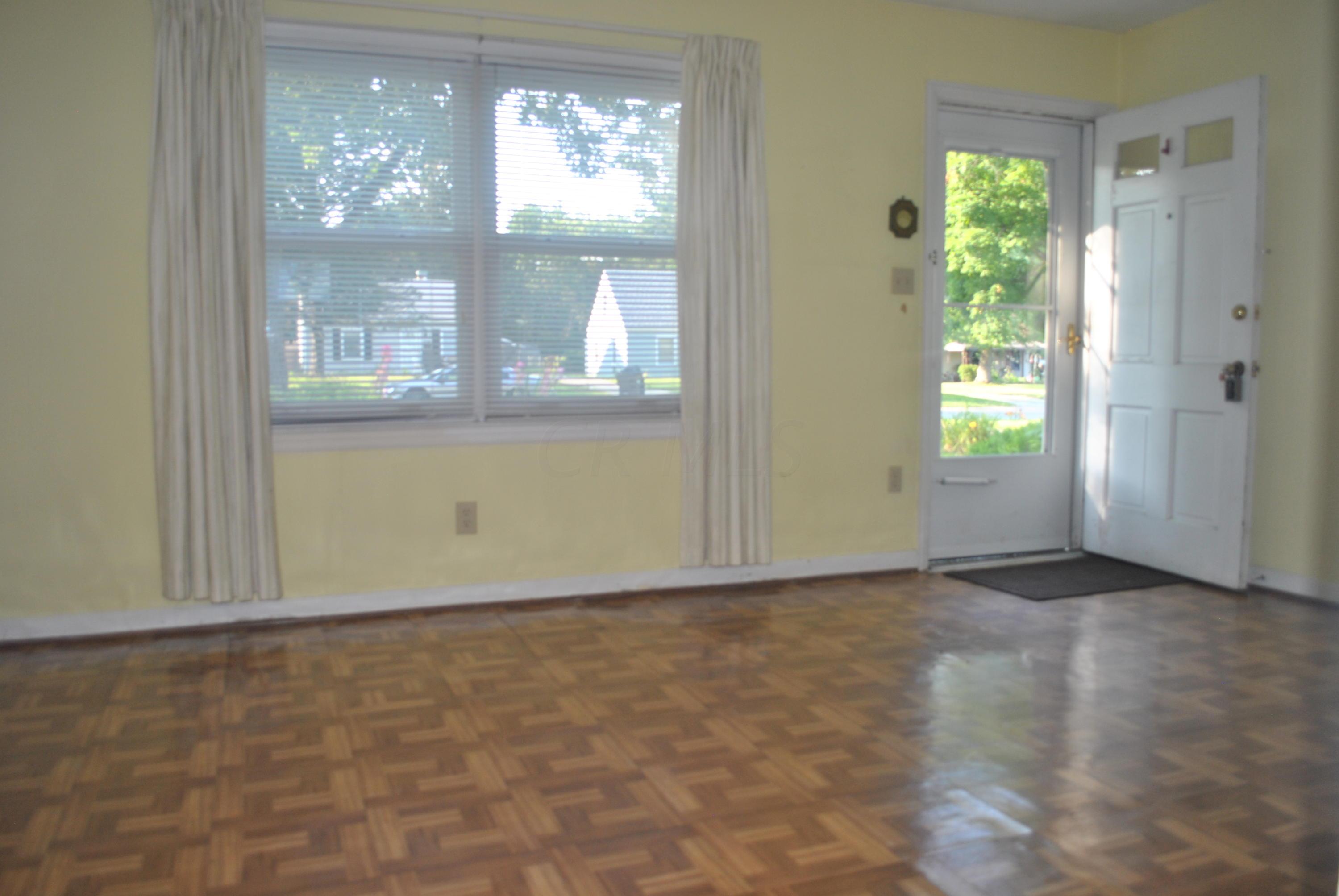 2389 Mecca Road Columbus, OH 43224 - Photo 8 of 14 Gallery Image 8
