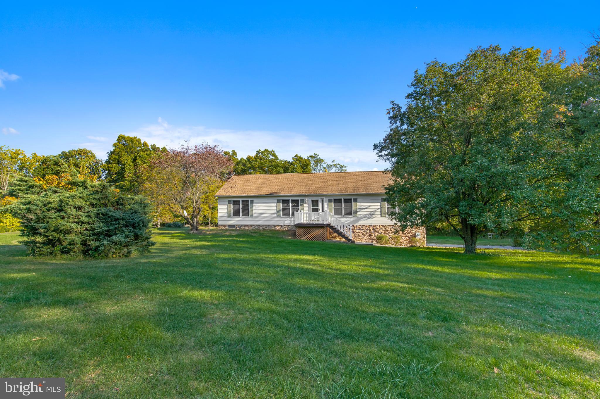 89 Governor Stable Road Elizabethtown, PA 17022 - Photo 1 of 46 Gallery Image 1