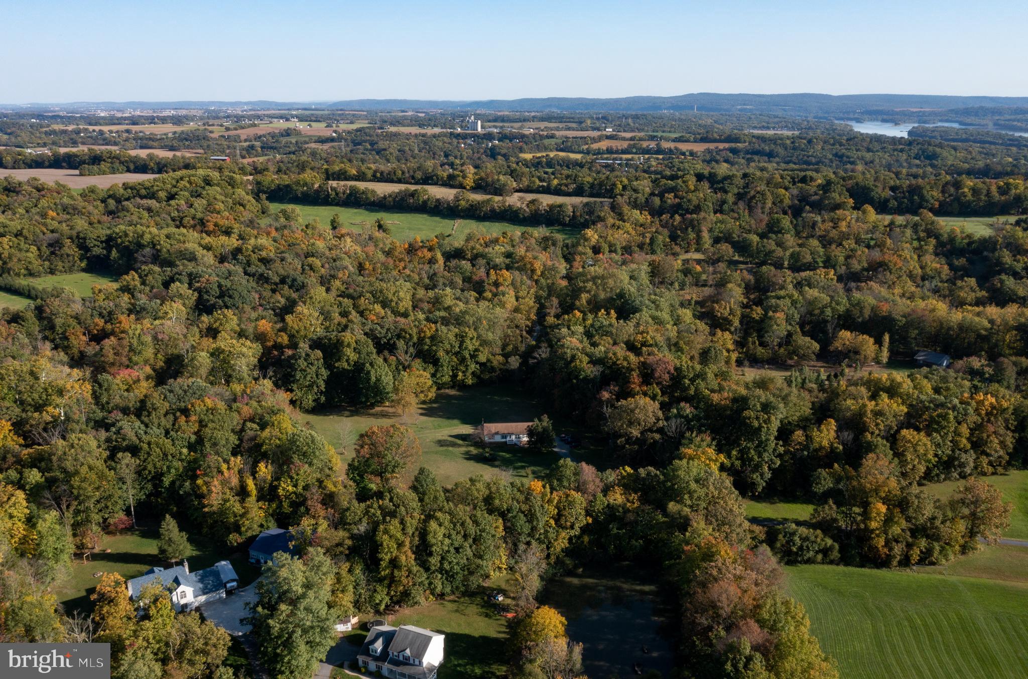 89 Governor Stable Road Elizabethtown, PA 17022 - Photo 6 of 46 Gallery Image 6