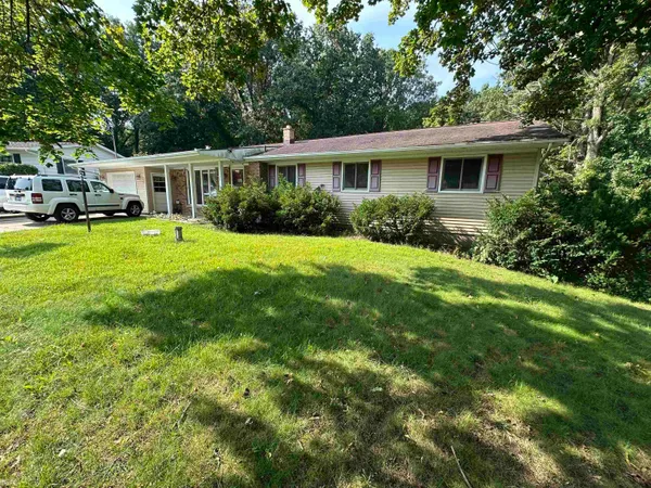 $270,000 | 228 Indian Road, Battle Creek, MI 49017