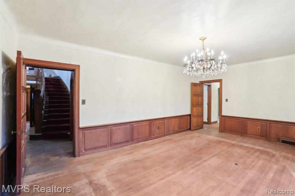 14574 Rutland Street Detroit, MI 48227 - Photo 30 of 60