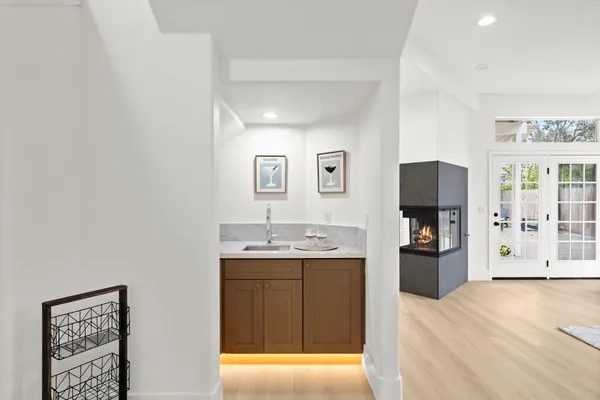 $899,900 | 6051 Kenneth Oak Way, Fair Oaks, CA 95628