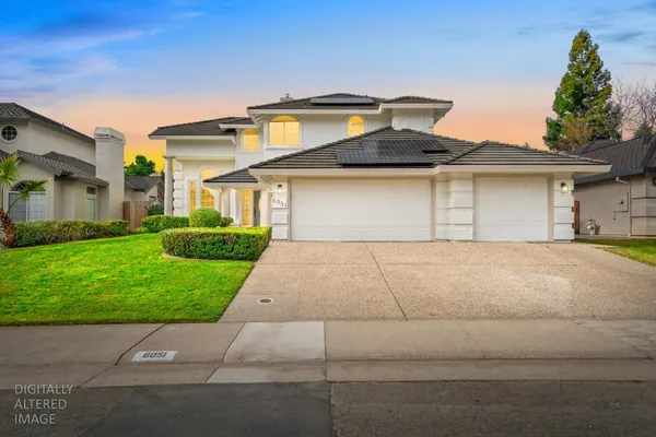 $899,900 | 6051 Kenneth Oak Way, Fair Oaks, CA 95628
