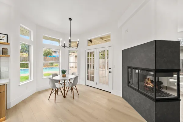 $899,900 | 6051 Kenneth Oak Way, Fair Oaks, CA 95628