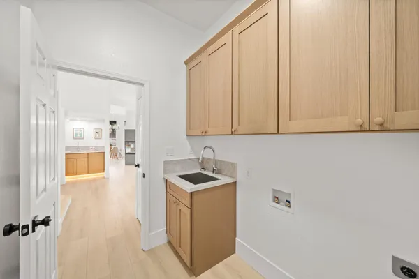 $899,900 | 6051 Kenneth Oak Way, Fair Oaks, CA 95628