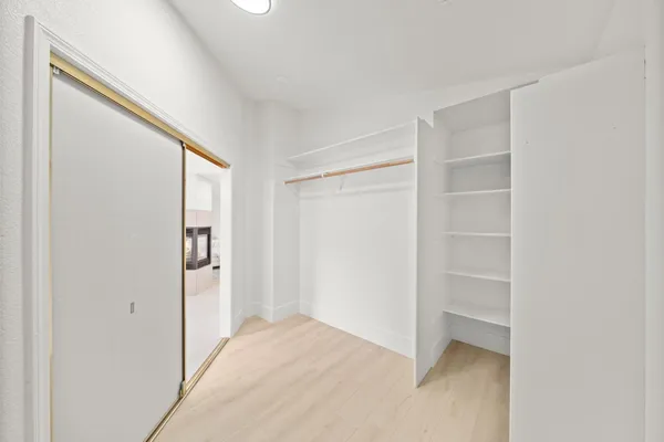 $899,900 | 6051 Kenneth Oak Way, Fair Oaks, CA 95628