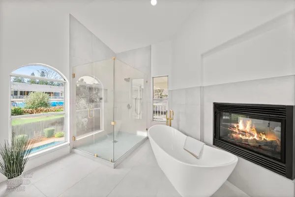 $899,900 | 6051 Kenneth Oak Way, Fair Oaks, CA 95628