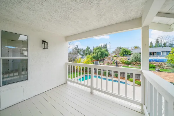 $899,900 | 6051 Kenneth Oak Way, Fair Oaks, CA 95628