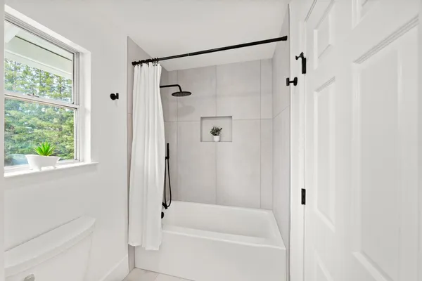 $899,900 | 6051 Kenneth Oak Way, Fair Oaks, CA 95628