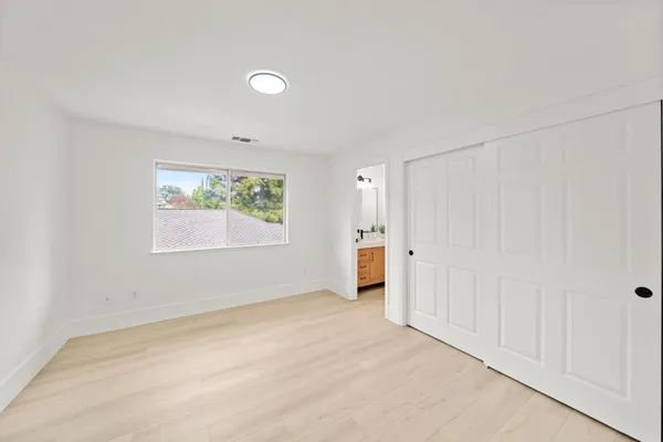 $899,900 | 6051 Kenneth Oak Way, Fair Oaks, CA 95628