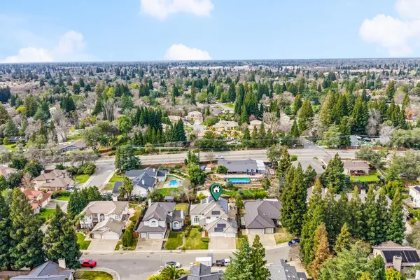 $899,900 | 6051 Kenneth Oak Way, Fair Oaks, CA 95628