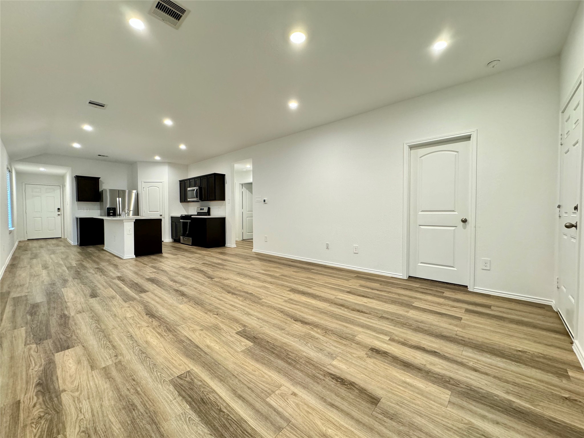 1746 Windstone Ridge Drive Houston, TX 77014 - Photo 19 of 19 Open floor plan