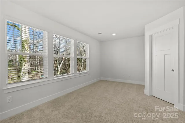 $319,990 | 41 Moon Hvn Way, Arden, NC 28704