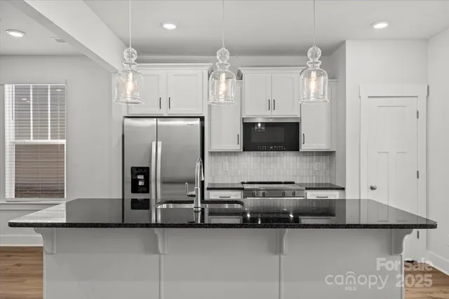 $319,990 | 41 Moon Hvn Way, Arden, NC 28704