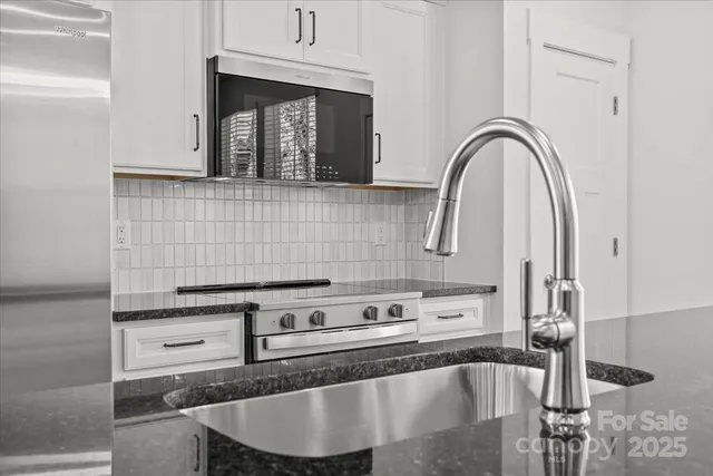 $319,990 | 41 Moon Hvn Way, Arden, NC 28704