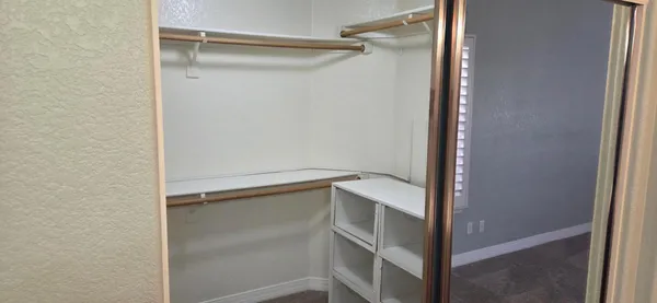$2,600 | 6635 East Venue Circle, Mesa, AZ 85215