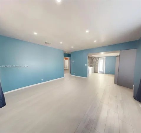 a view of empty room