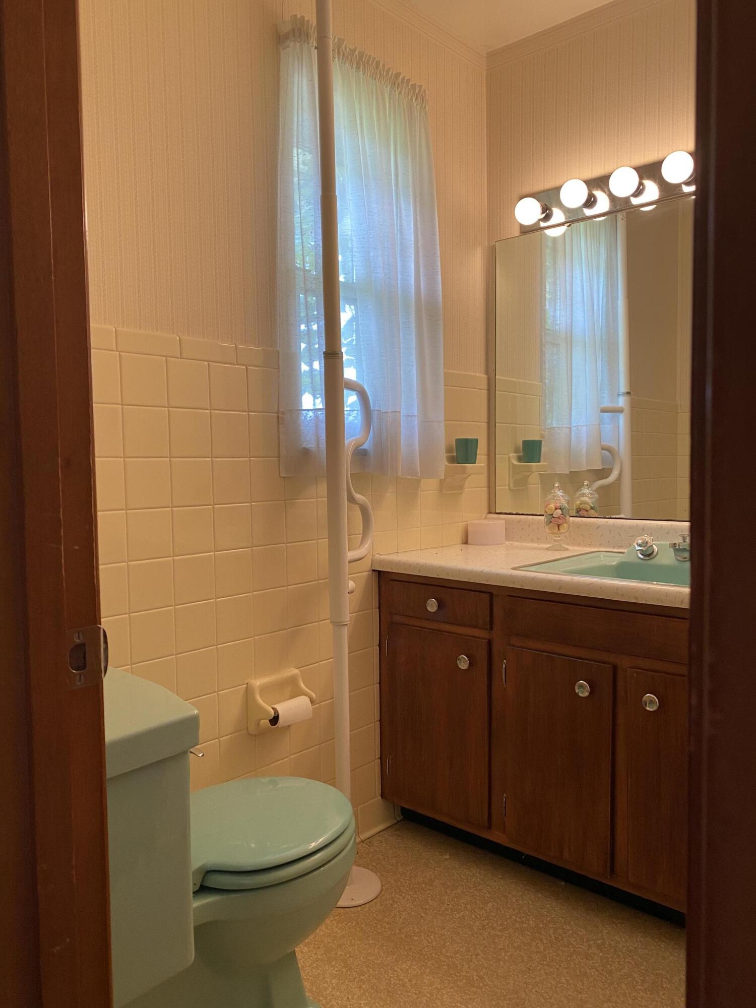 464 Gibson Station Road Ewing, VA 24248 - Photo 31 of 31 E08A75E7-E872-4FB1-95B8-6B19108F7339