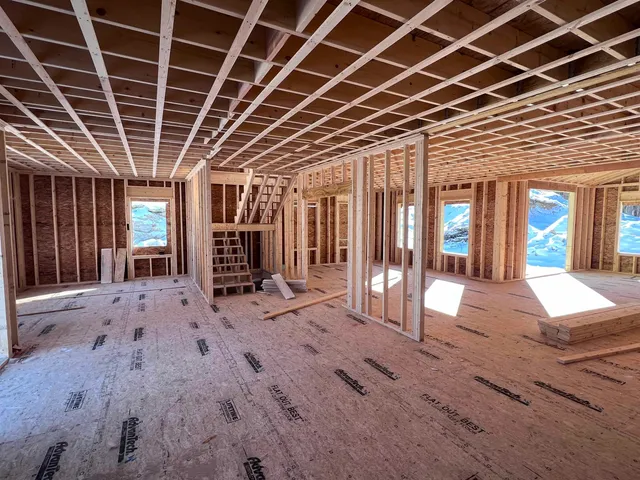 $1,099,900 | 101 A Seaverns Bridge Road, Merrimack, NH 03054