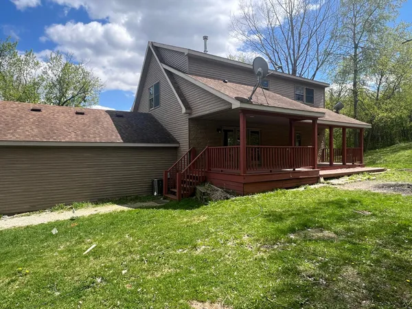 $325,000 | 31763 Magnum Road, Chatfield, MN 55923