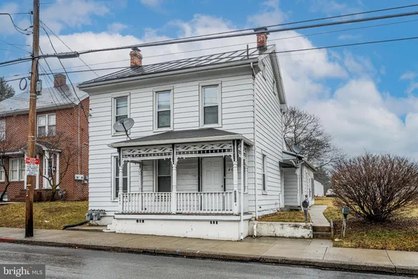 $245,000 | 408 South Queen Street, Littlestown, PA 17340