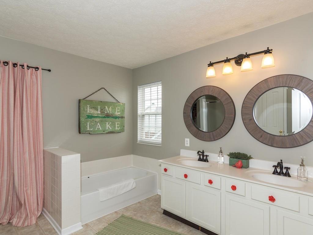 15077 Rutherford Drive Westfield, IN 46074 - Photo 14 of 24 Gallery Image 14