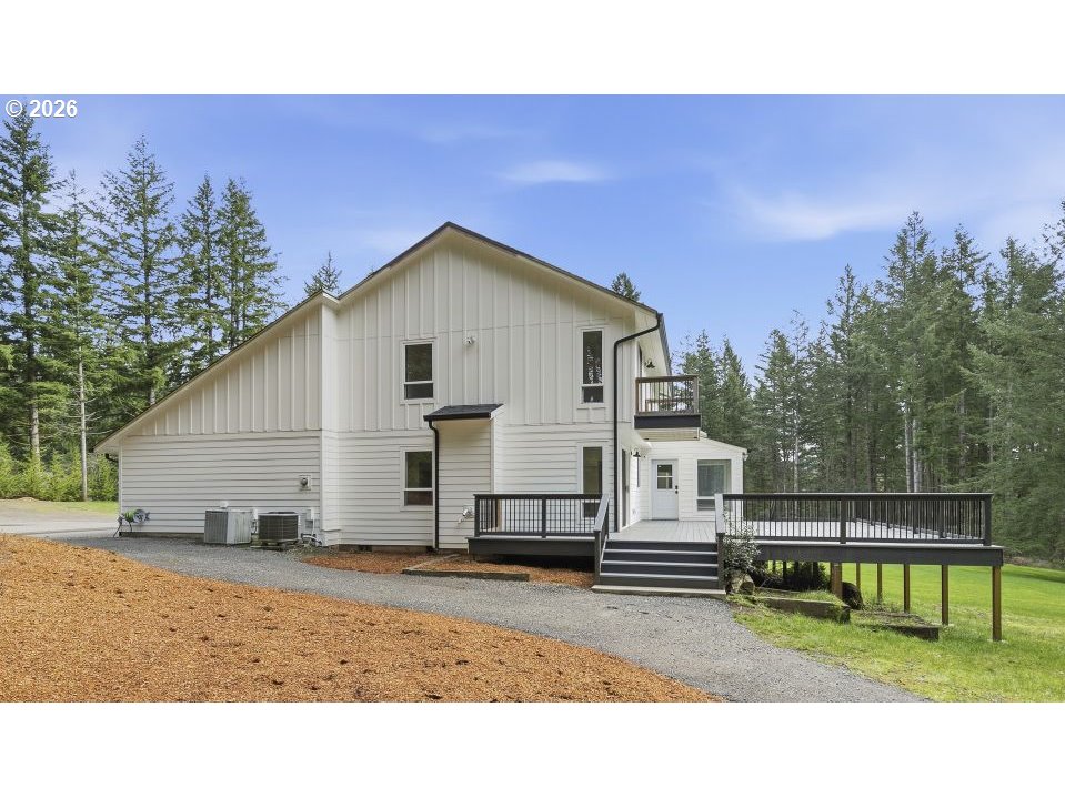 3708 Northeast 292nd Avenue Camas, WA 98607 - Photo 3 of 44