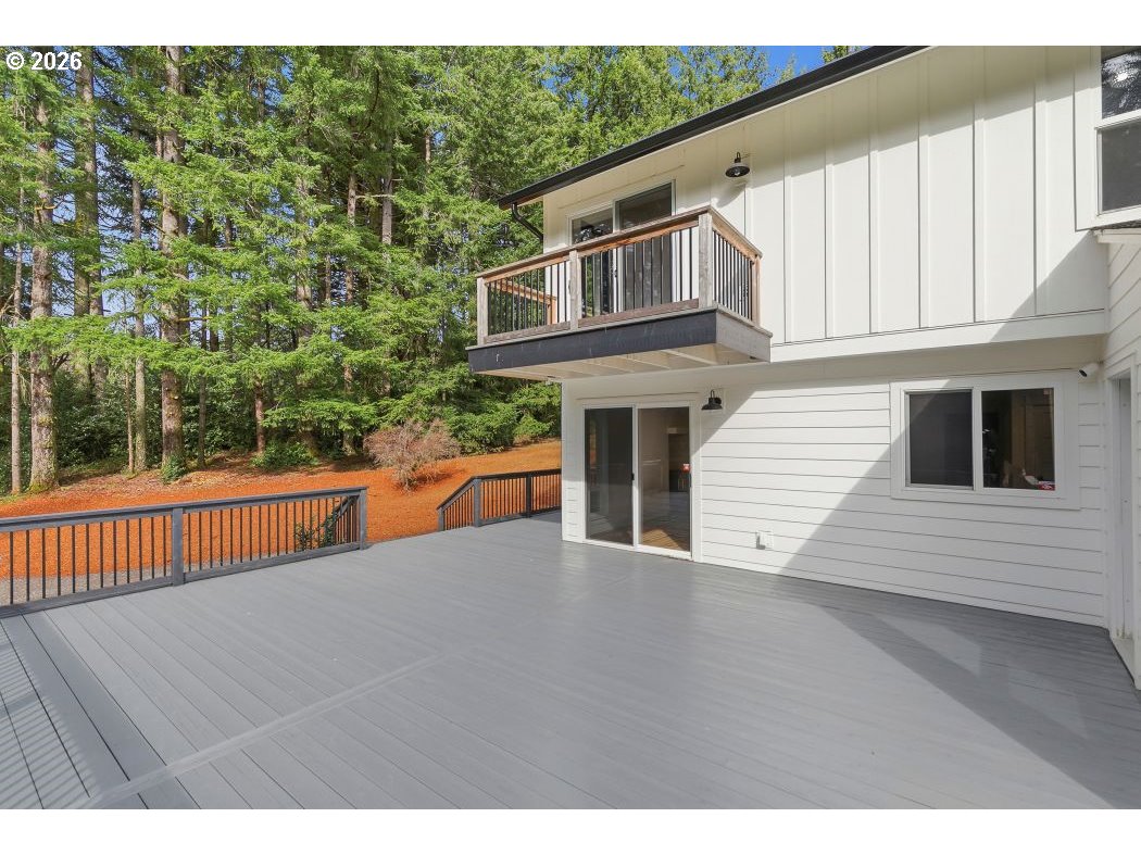 3708 Northeast 292nd Avenue Camas, WA 98607 - Photo 34 of 44 a balcony with view of an outdoor space